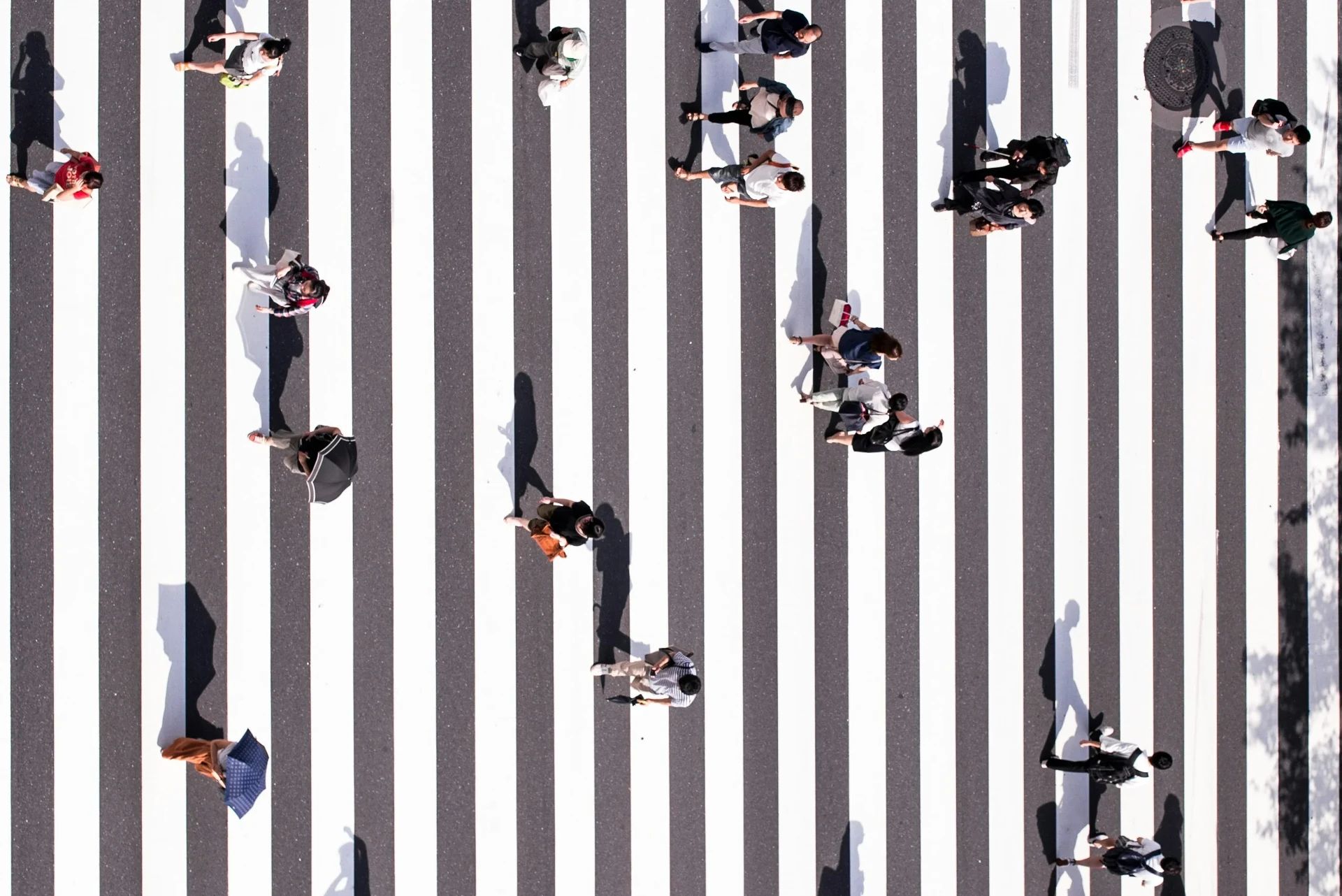 cruce peatonal de Shibuya en Tokyo. Uno de los destinos más seguros para viajar en 2024.